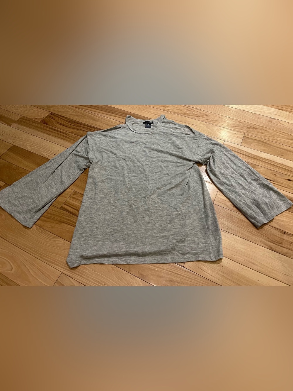 SALE Aqua Brand Grey Open Cold Shoulder 2/3 Wide Sleeve Sweater Shirt - Small